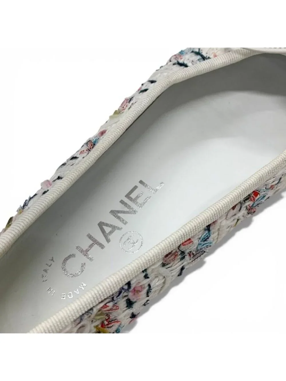 Chanel Flat Shoes Tweed White Black Multicolor CC Logo Ribbon - Picture 7 of 10